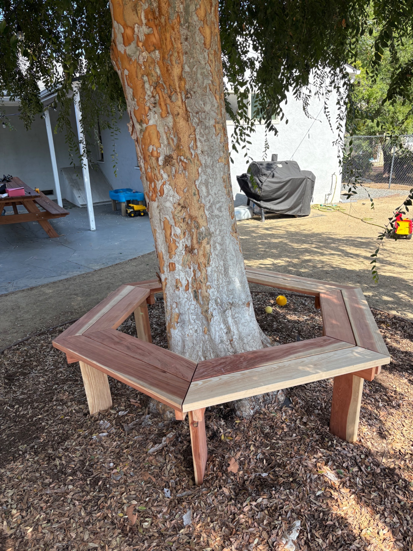 Hexagonal Tree Bench